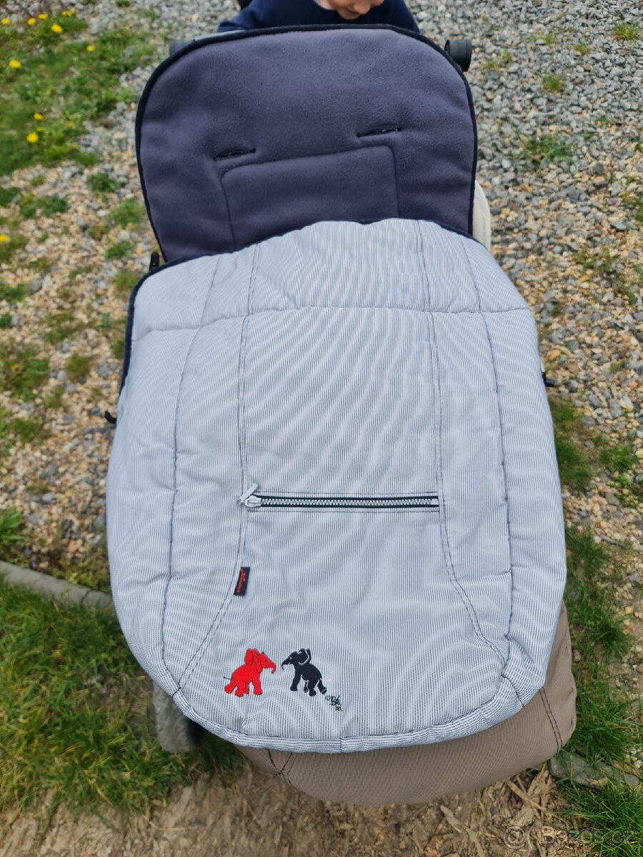 REZERVACE, Dětský kočárek Hartan - 7