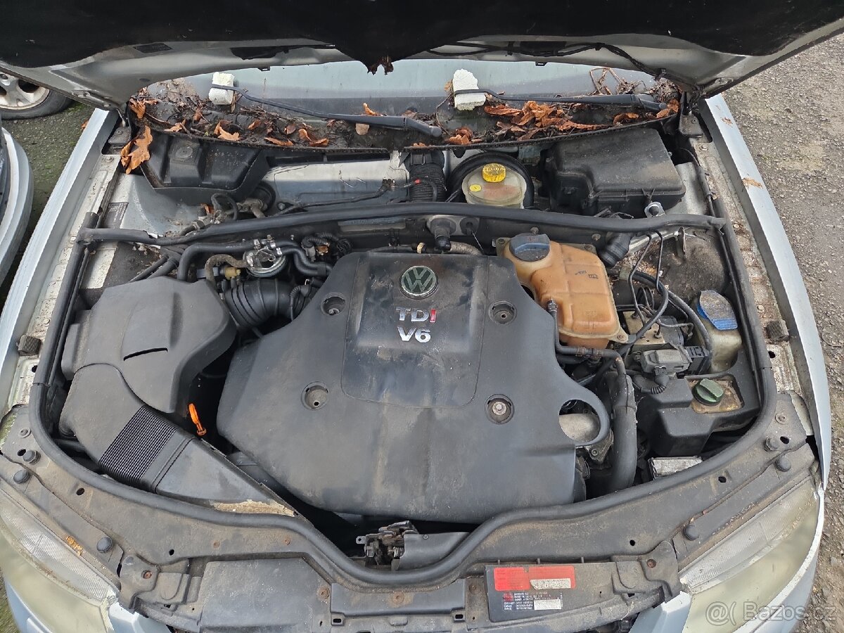 VW PASSAT 2.5TDI 4MOTION - 7