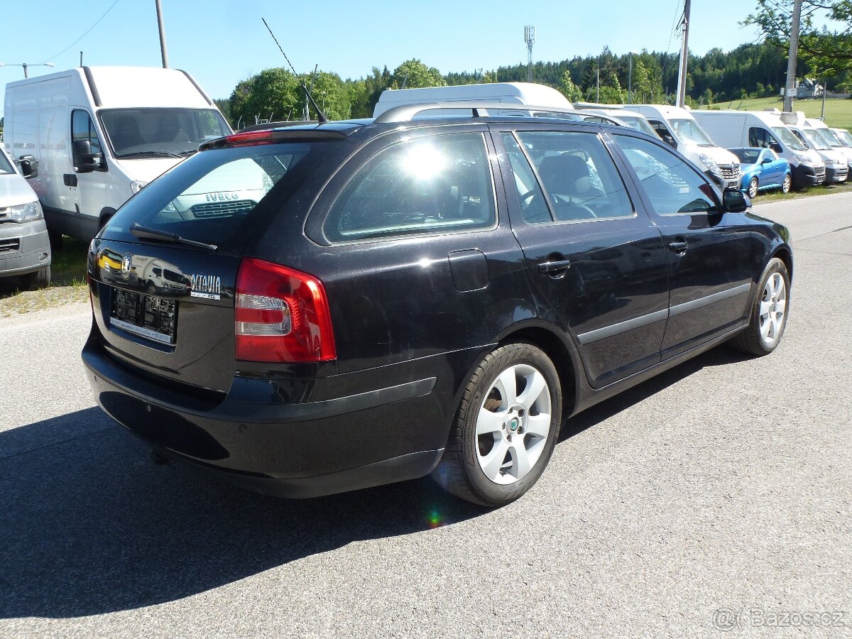 ⭐⭐⭐ŠKODA OCTAVIA COMBI 2,0TDI 103KW Elegance⭐⭐⭐ - 7
