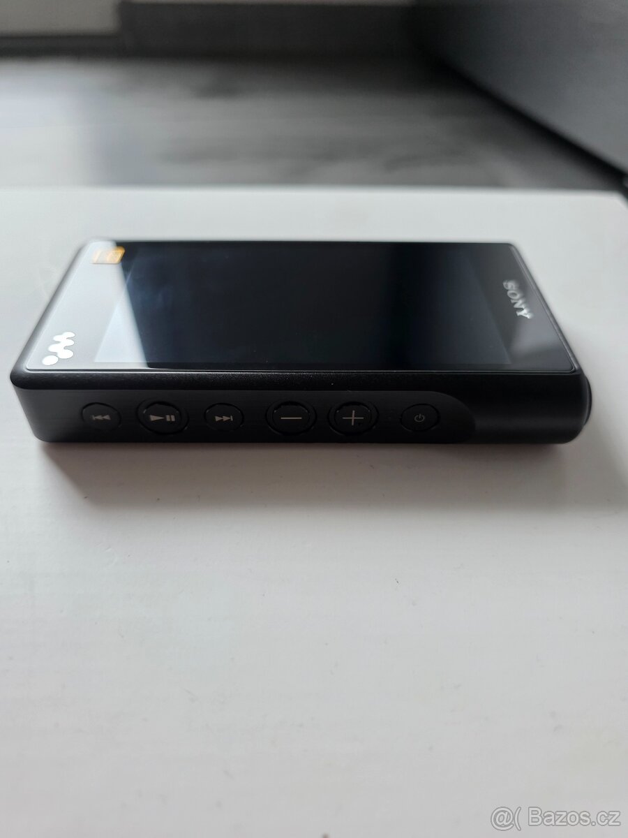 Sony Walkman NW - WM1A - 7