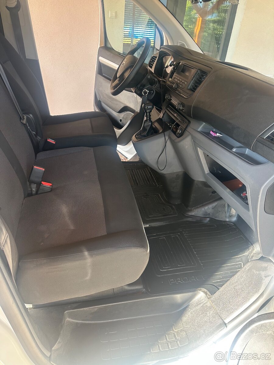 Nová Cena Toyota ProAce 2.0 D, 106 kW, 6 míst - 7