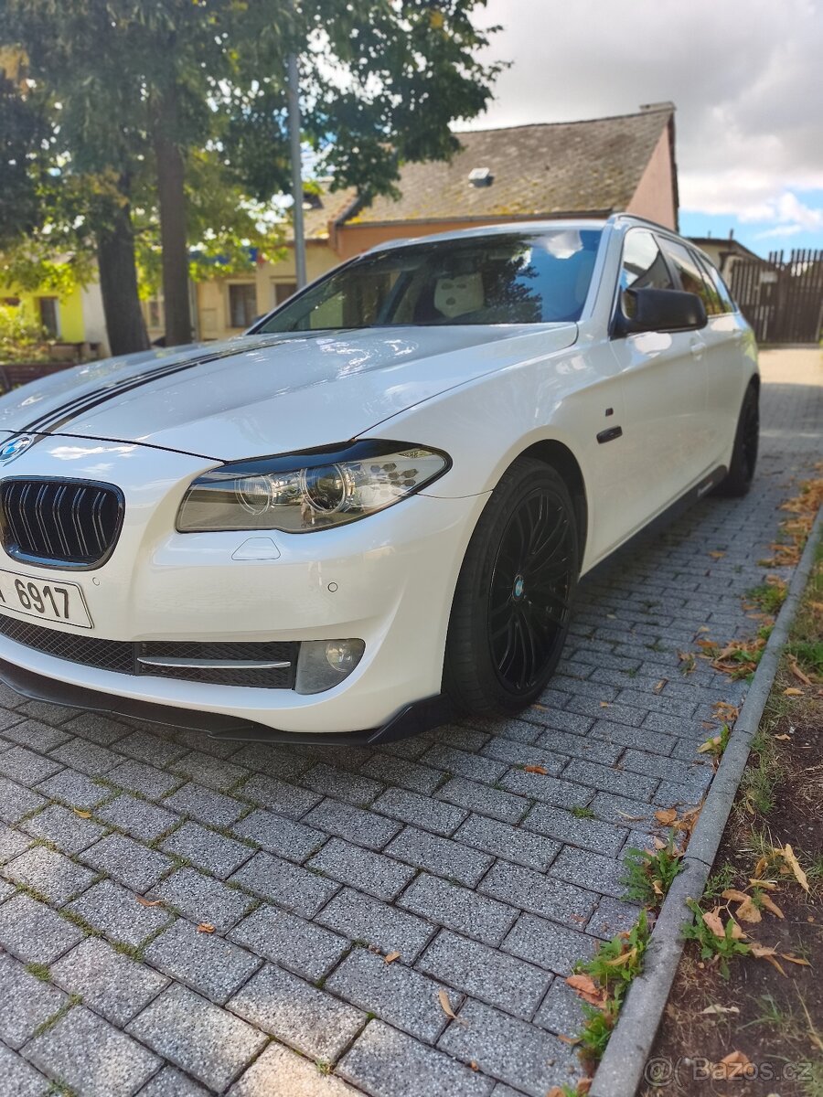 BMW 52OD F11 - 7