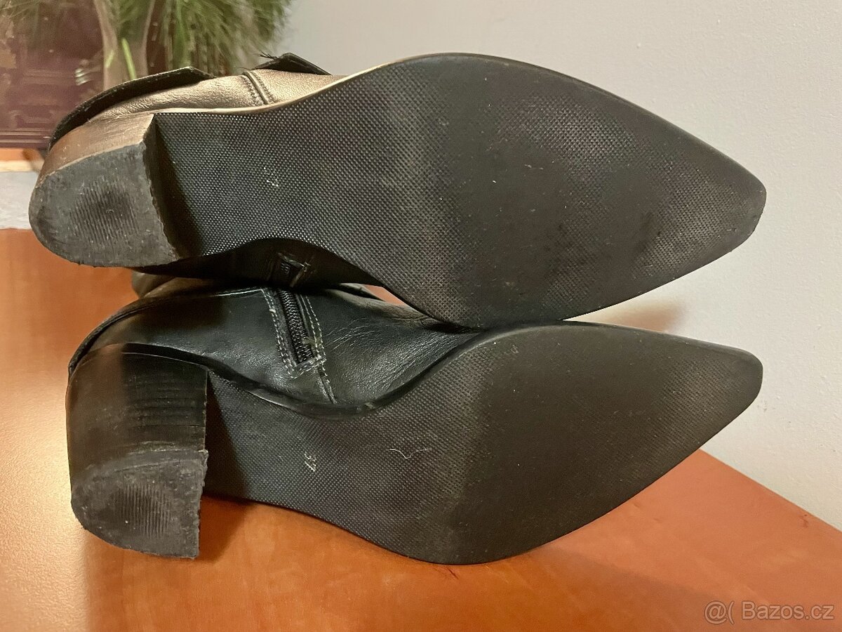 Kozačky zn. BAŤA/vel. 37/kožené - 7