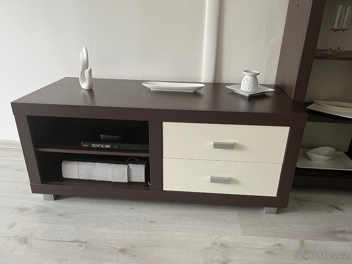 Nábztek do obývacího pokoje - 7