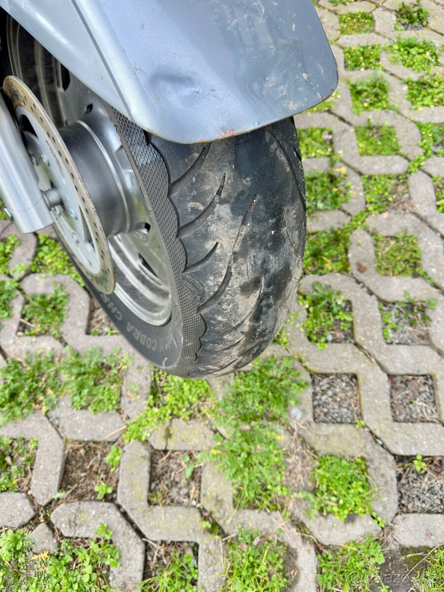 Suzuki vl 1500 Intruder - 7