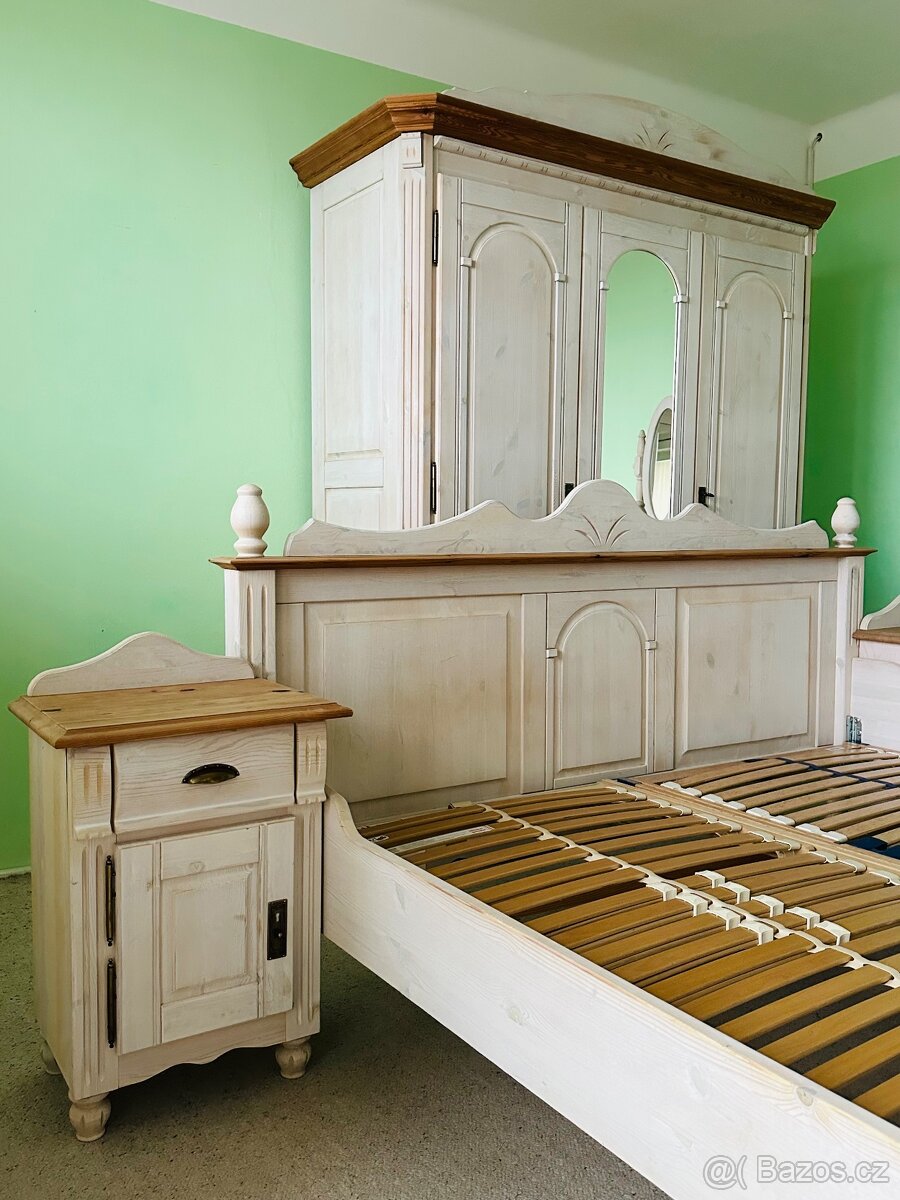Vintage kompletní dřevěná ložnice, bílá Shabby Chic styl - 7