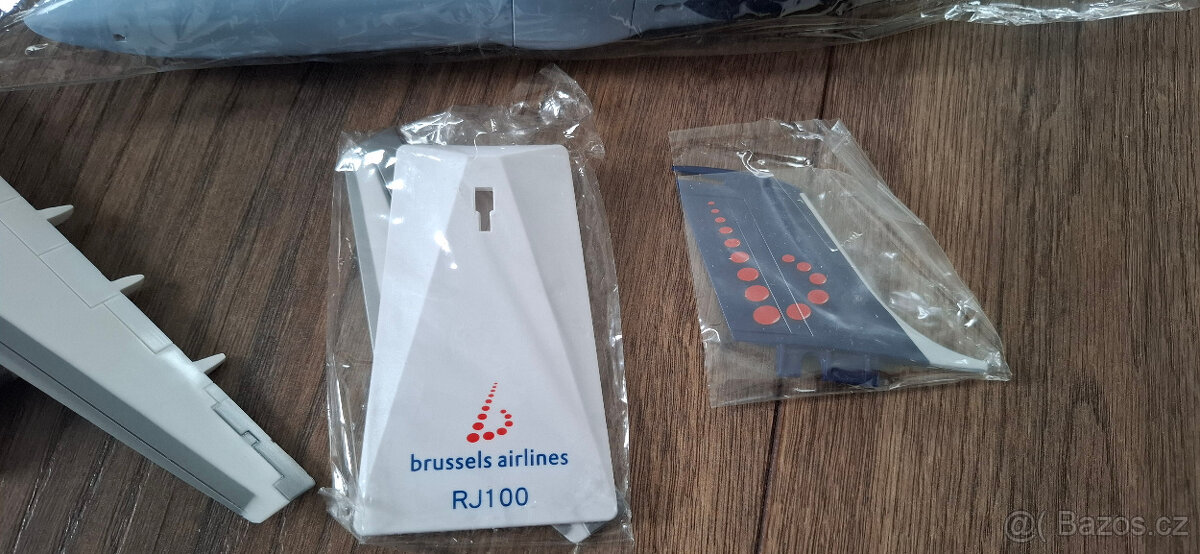 Brussels Airlines RJ 100 1:100 - 7
