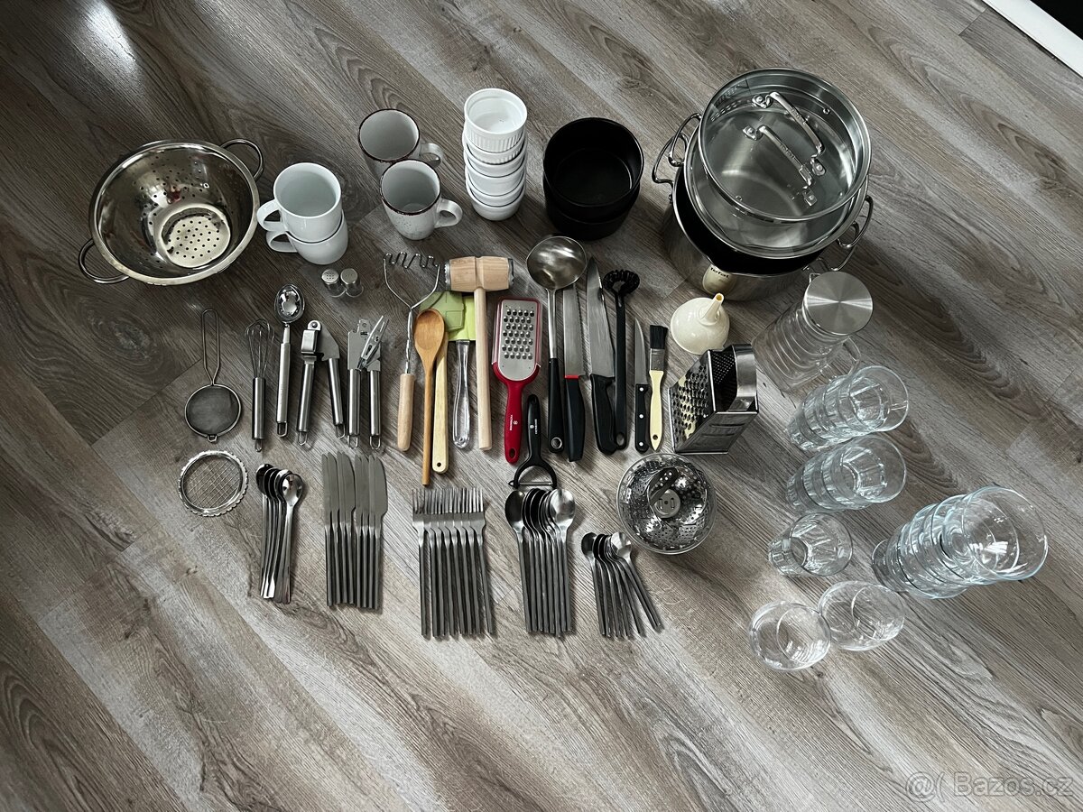 Startovací sada kuchyňského nádobí a pomůcek - 7