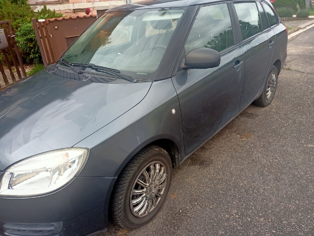 Prodám Fabia 2 - 7