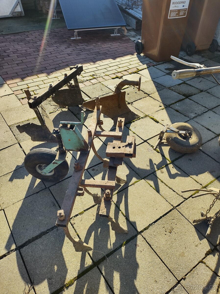 Prodám zahrání malotraktor. - 7