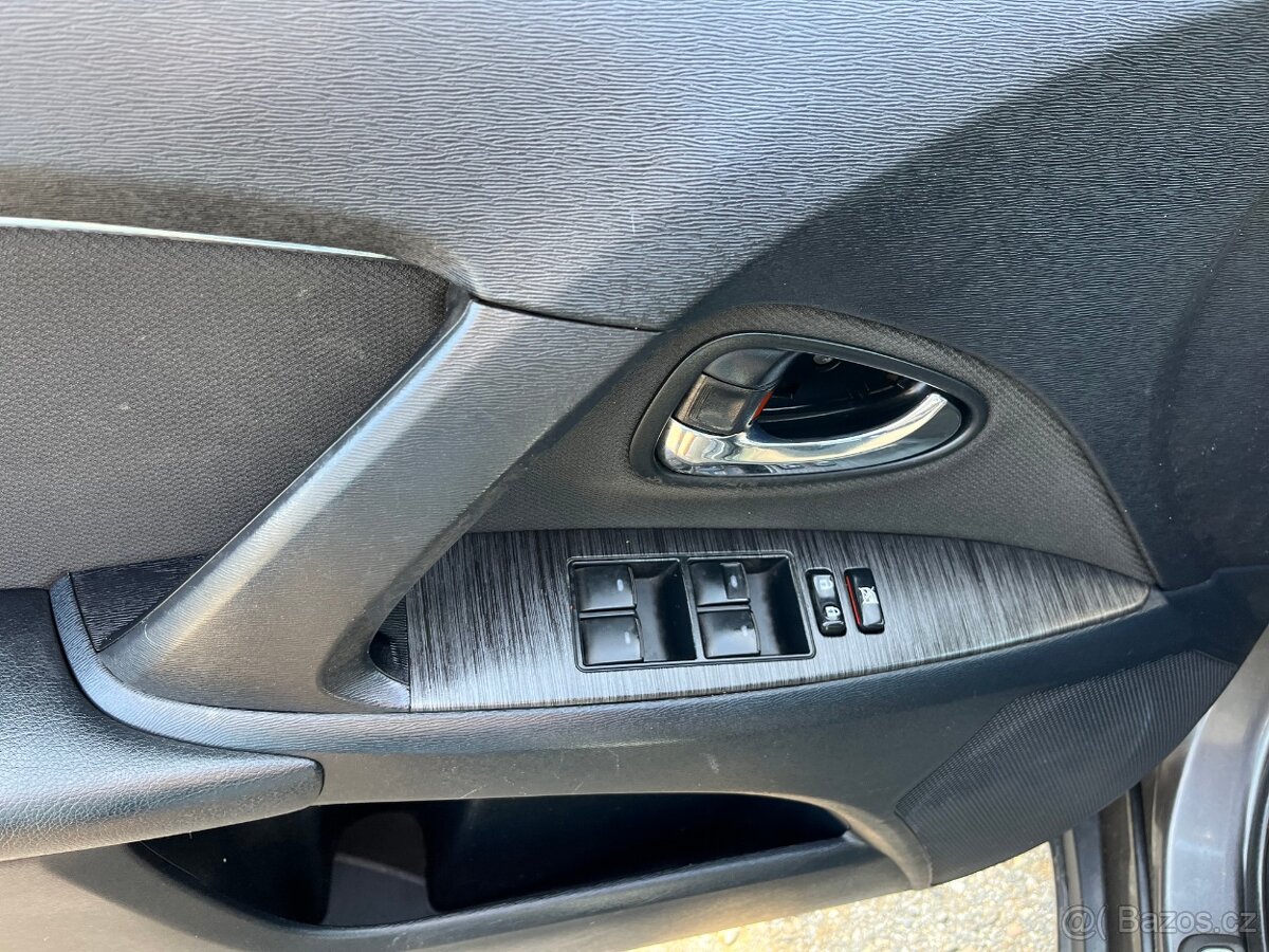 Toyota Avensis 2.0 D 4-D - 7