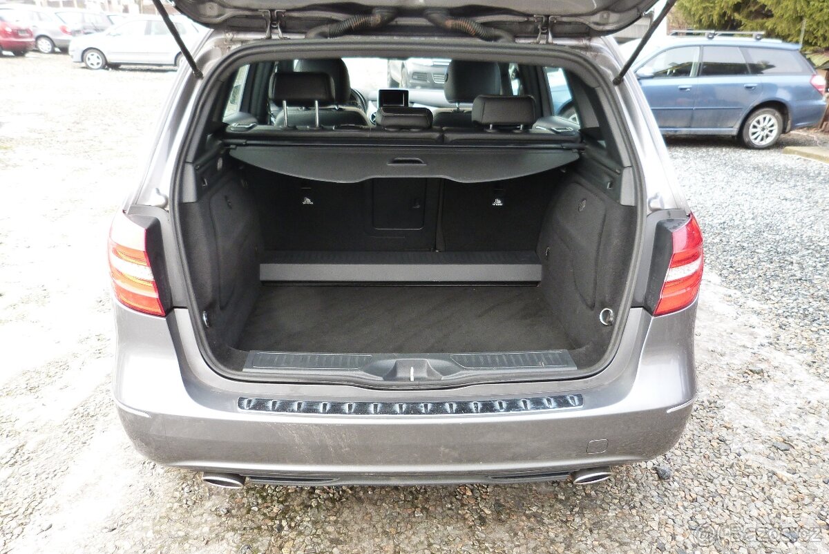 Mercedes B 180 1.6i - 7