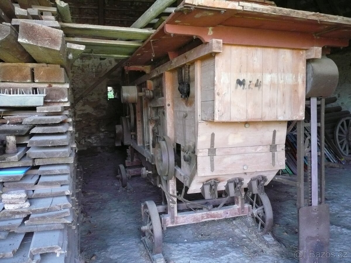 WIKOV historická mlátička - 7