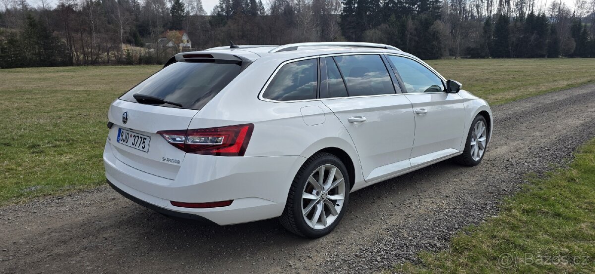 Škoda Superb 2.0 TDi, 110 kw - 7