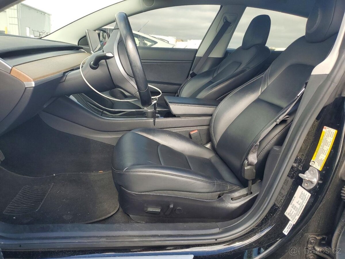 Tesla Model 3 2019 - 7