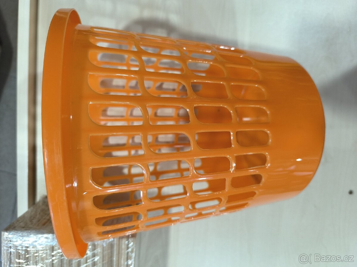 NOVÁ CENA Prodám postel, židli a ..Pouze OSOBNÍ odběr - 7