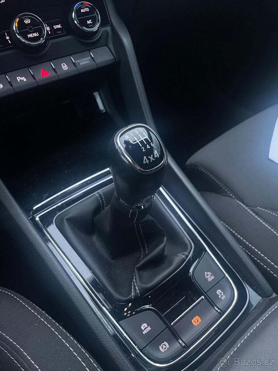 Škoda Karoq 2.0TDI Sportline - 7