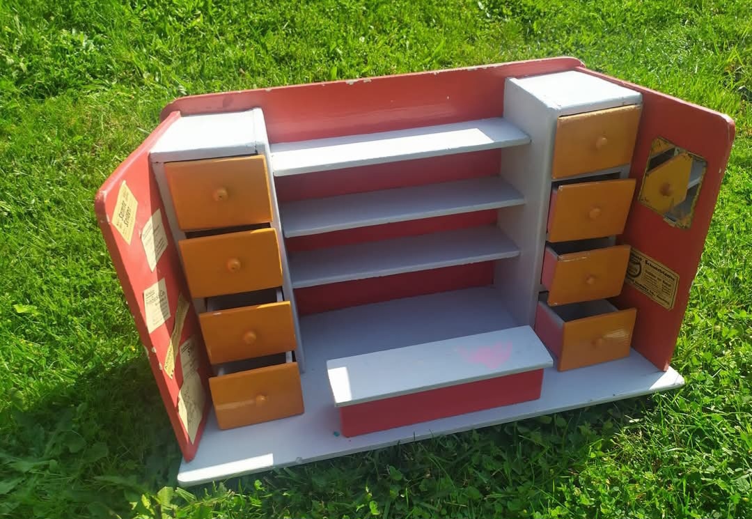 Starý obchůdek pro panenky - 7