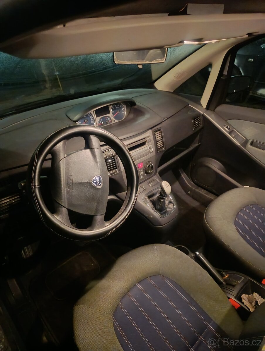 Lancia musa 1.4 benzin-lpg - 7