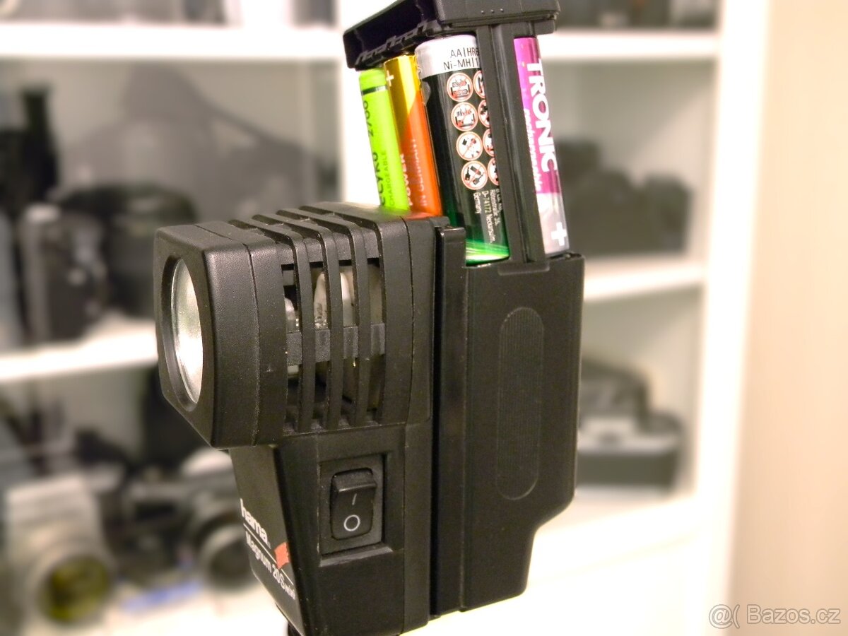 světlo Hama Magnum 20S mini - 7