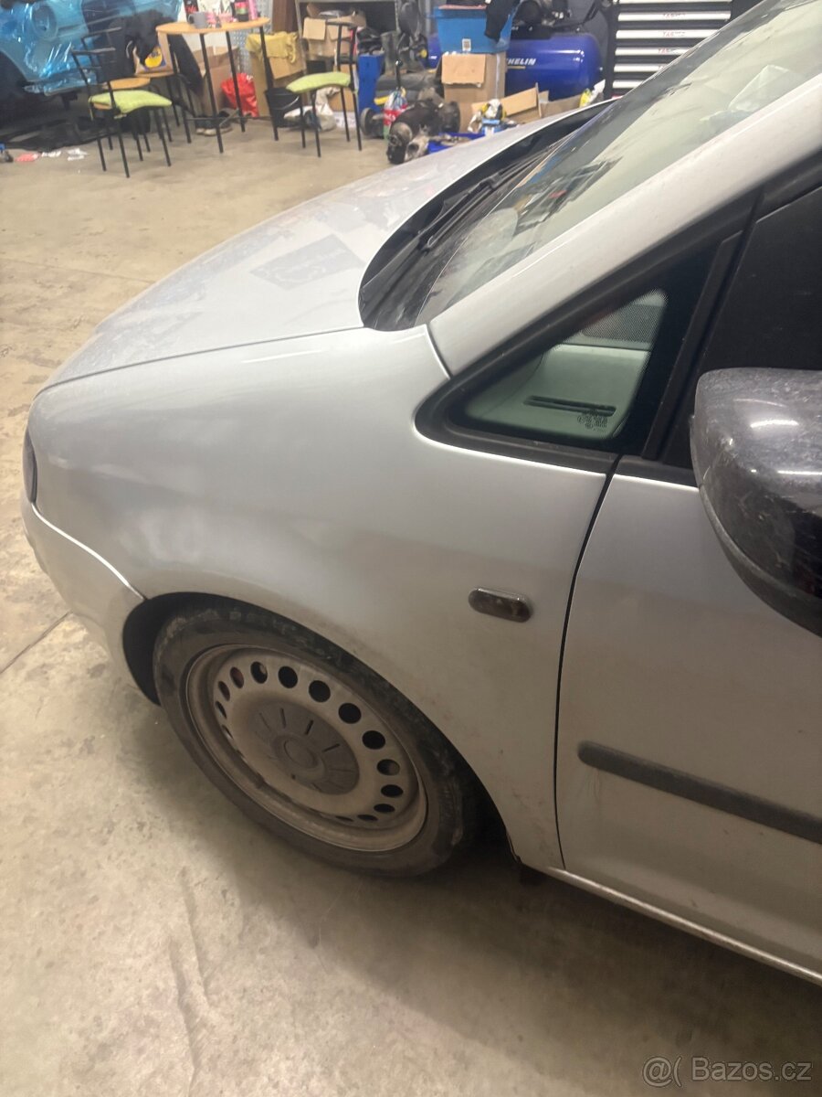 Přední část Caddy 3 - 7