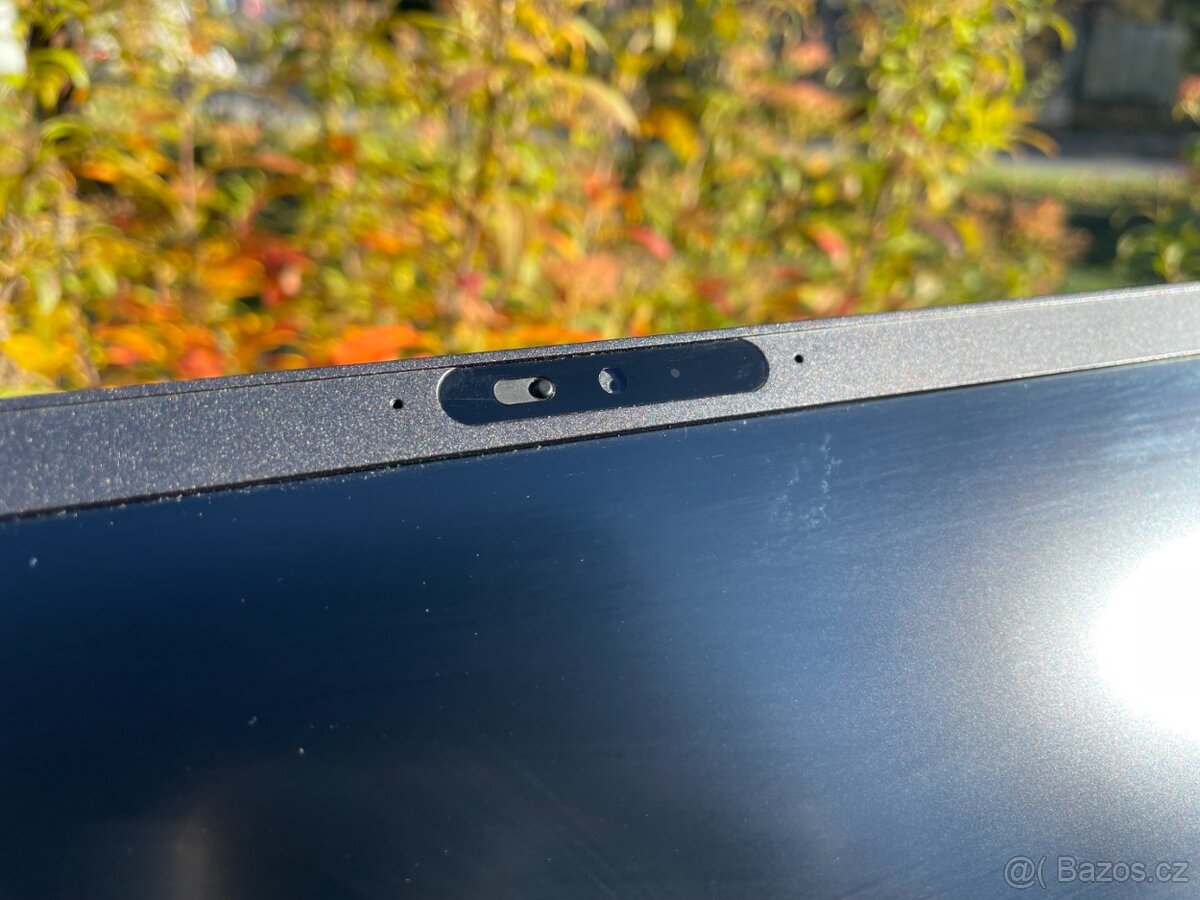 Dell Latitude 7300 - procesor 8. gen., podsvit kláves,FullHD - 7