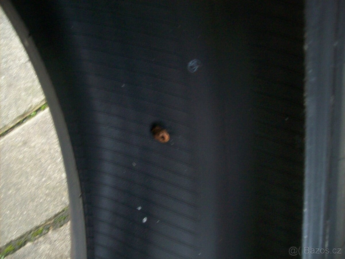 zimní pneu Kodiaq RS Bridgestone 235.50.19 99H - 7