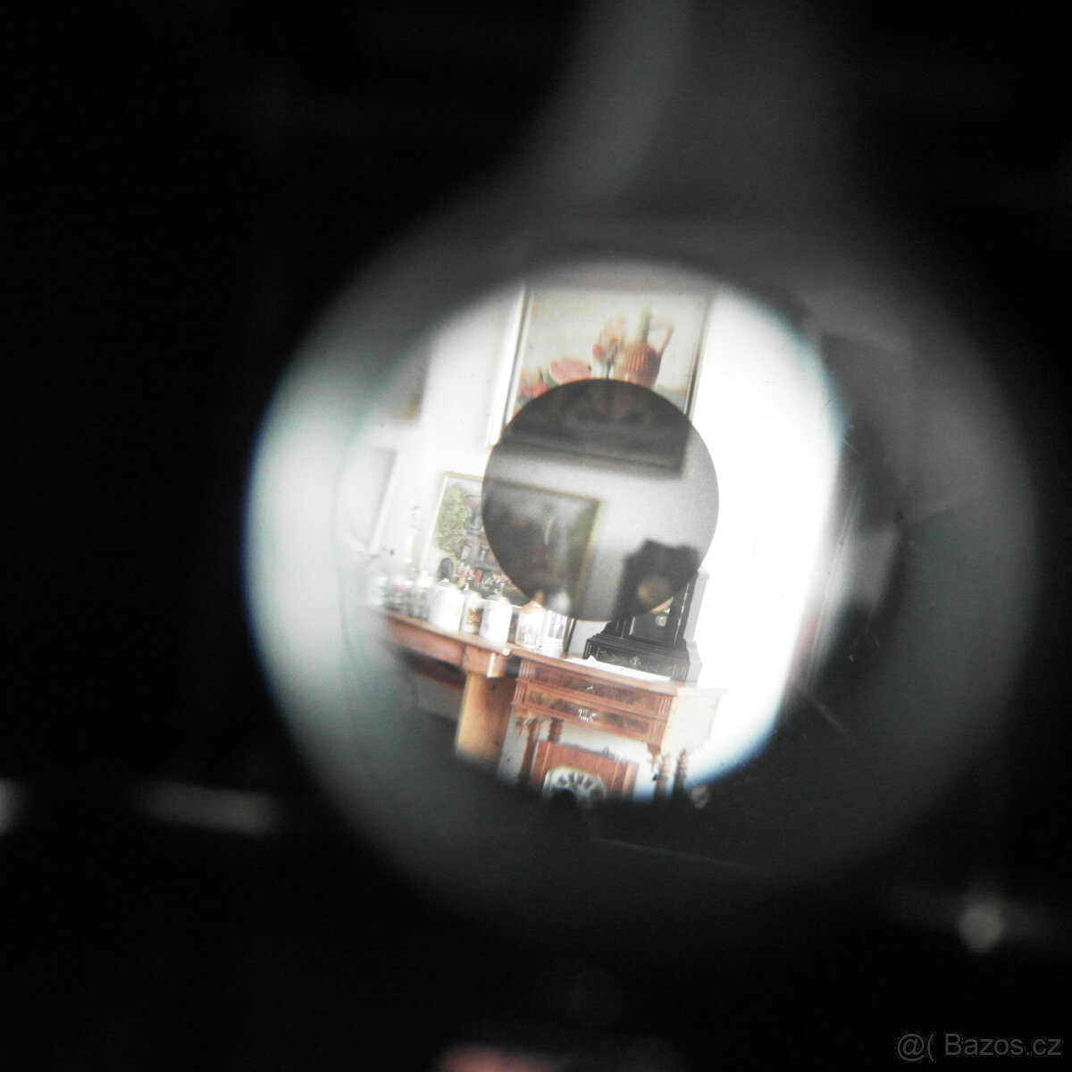 Starý fotoaparát Lubitel 2 - 7