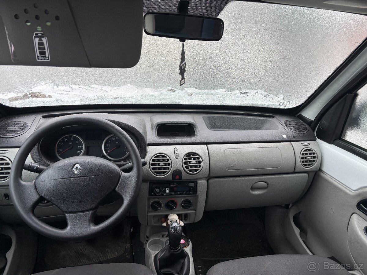 Renault kangoo 1.5 - 7