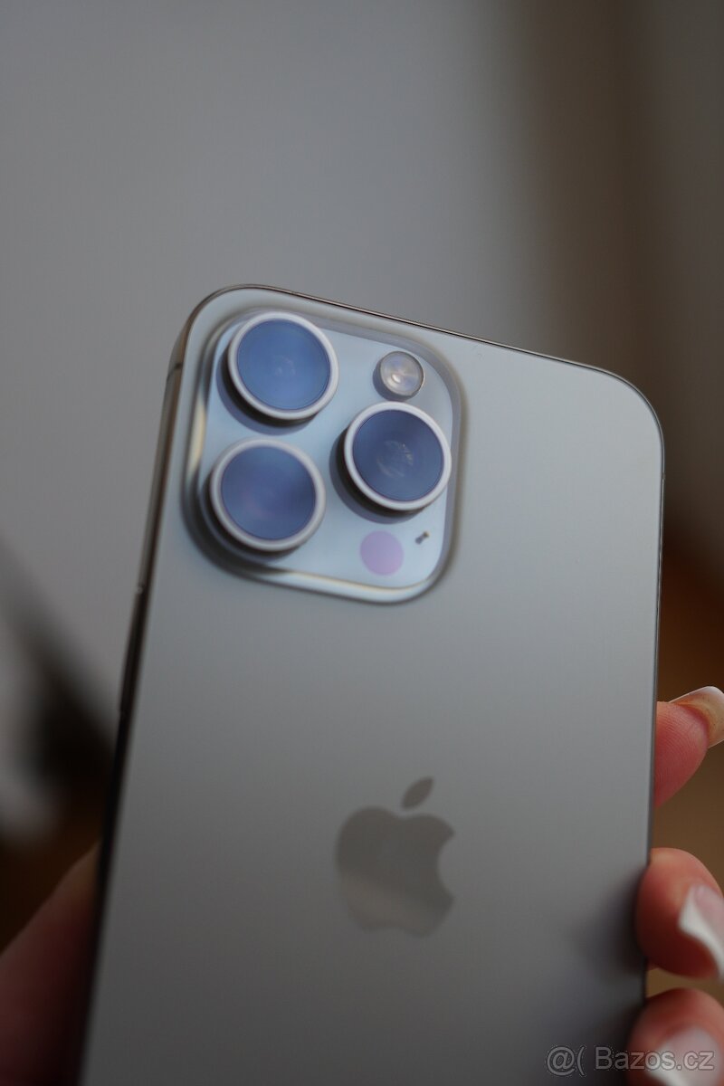 iPhone 15 Pro Max 256 GB - 7