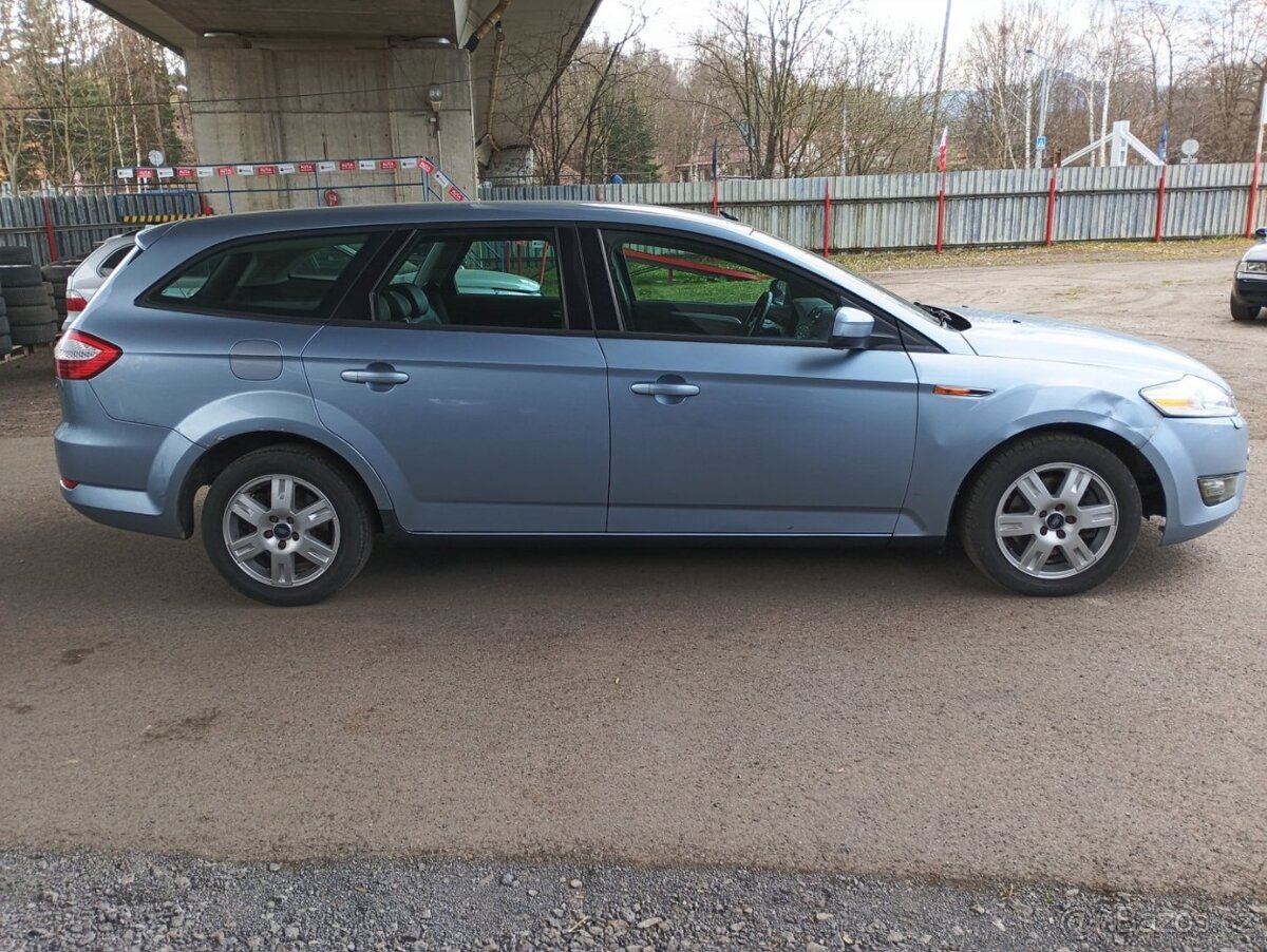 Ford Mondeo - 7