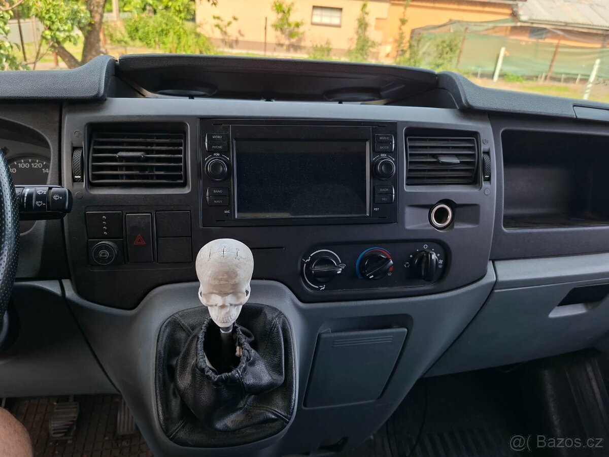 Ford Transit - 7