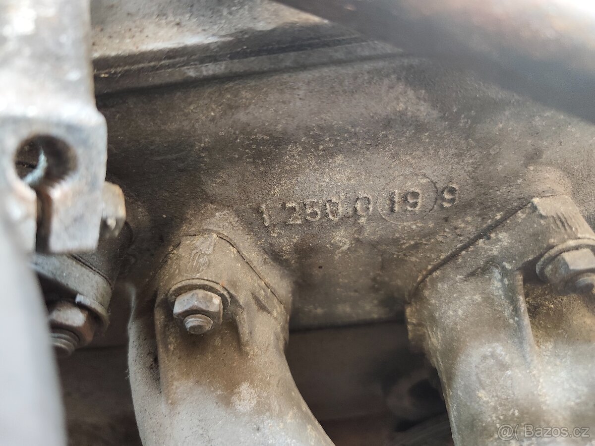 BMW E3 motor m30b25 2500 - 7