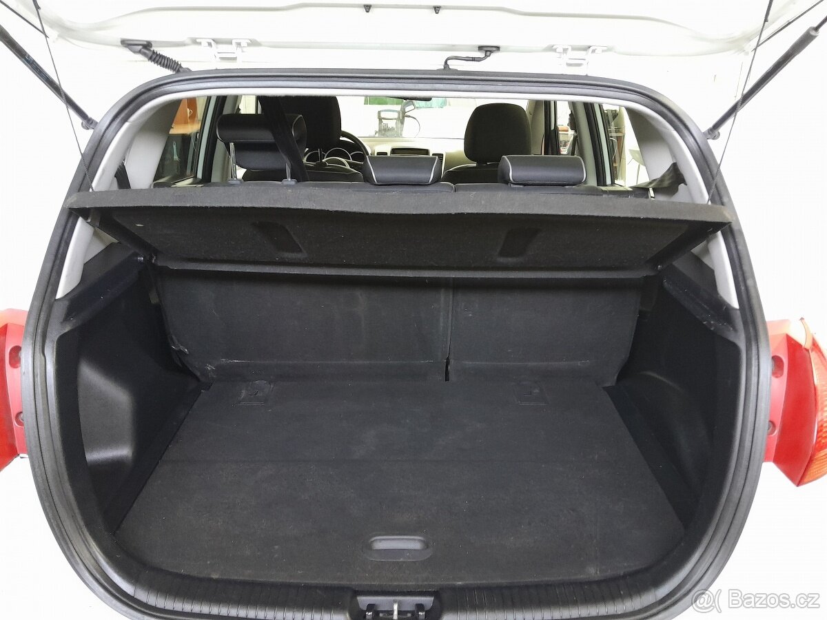 Kia Venga 1.6 CRDI FAP - 7