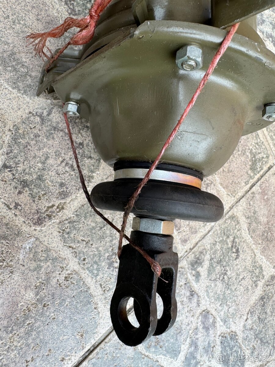 Brzdový válec 2ks asi Tatra 148, Prag V3S - nový - 7