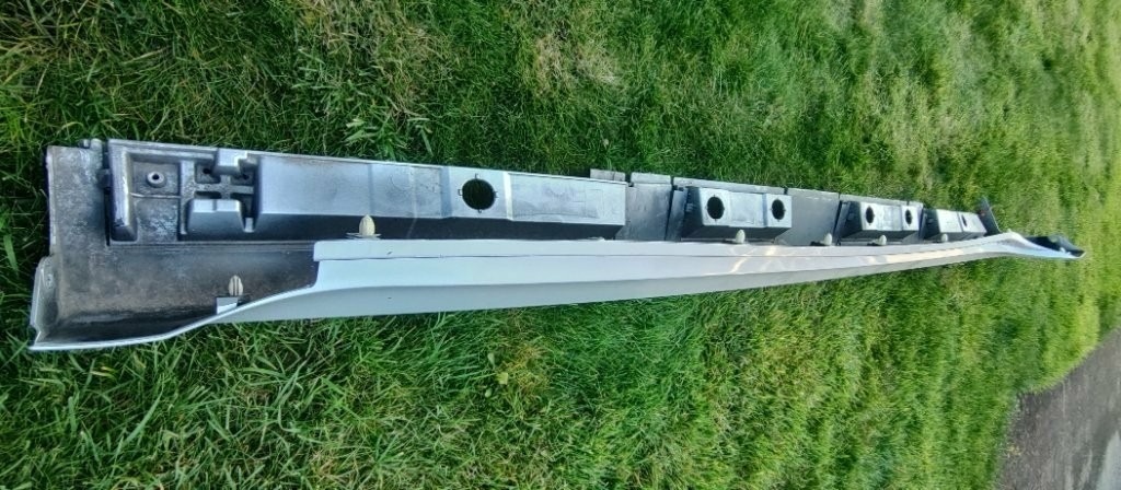 Mercedes A W176 Toyota Yaris IV 4 - podbeh prah kryt - 7