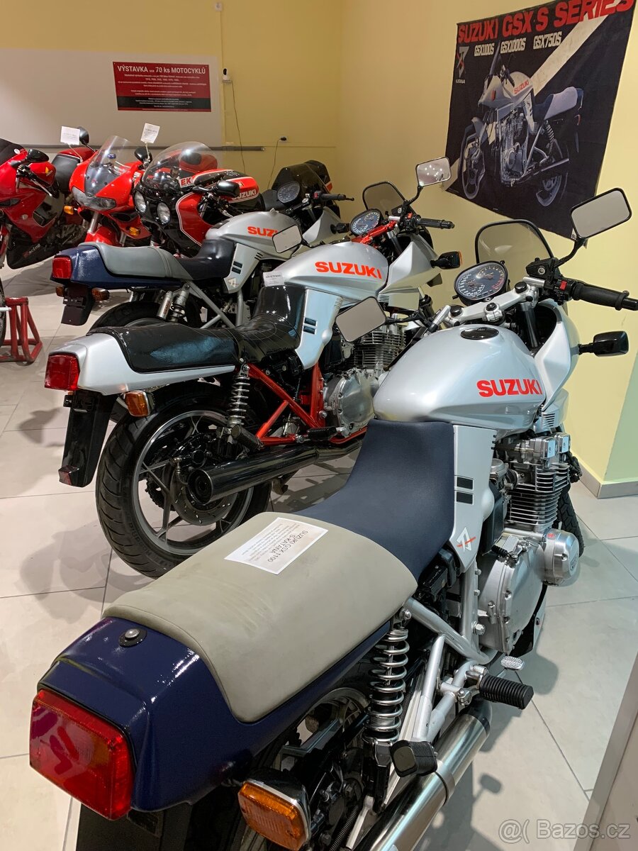Prodám 4 ks suzuki katana GSX 250,400,750,1100 S - 7