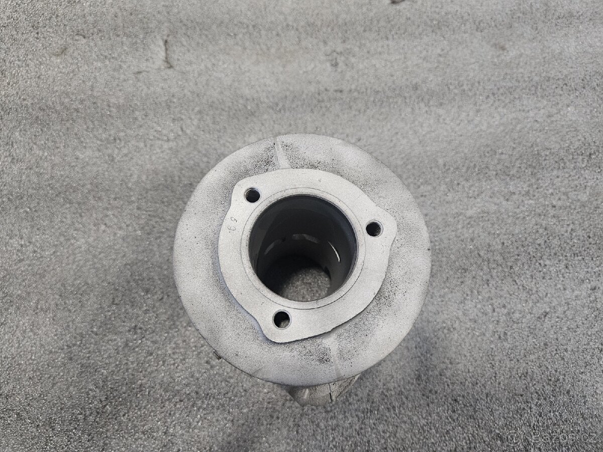 VÁLEC JAWA ROBOT - 7