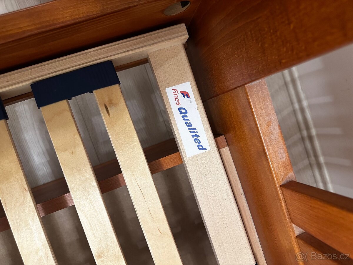 Dřevěná kvalitní manželská postel - 7