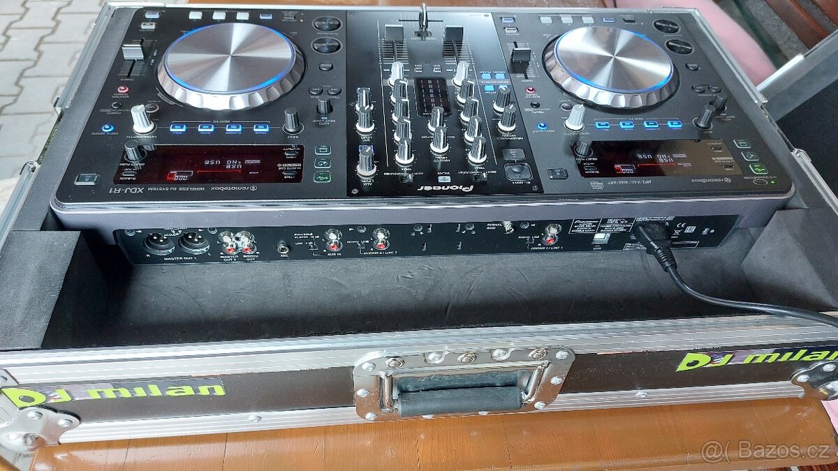 Prodám PIONEER XDJ - R1 - 7