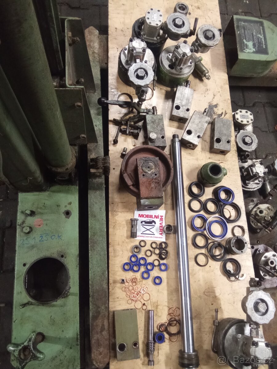 Nůžkový zvedák DDR záruka 2roky - 7