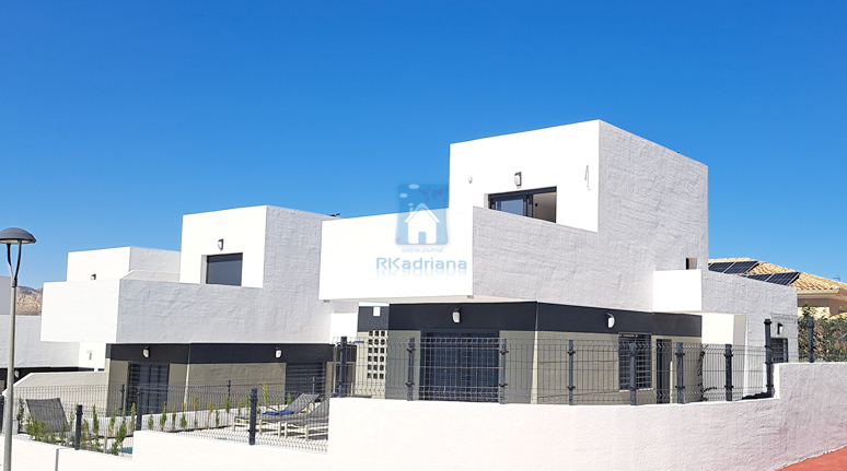 Prodej domu u moře Alicante - Busot, Španělsko BEZ PROVIZE R - 7