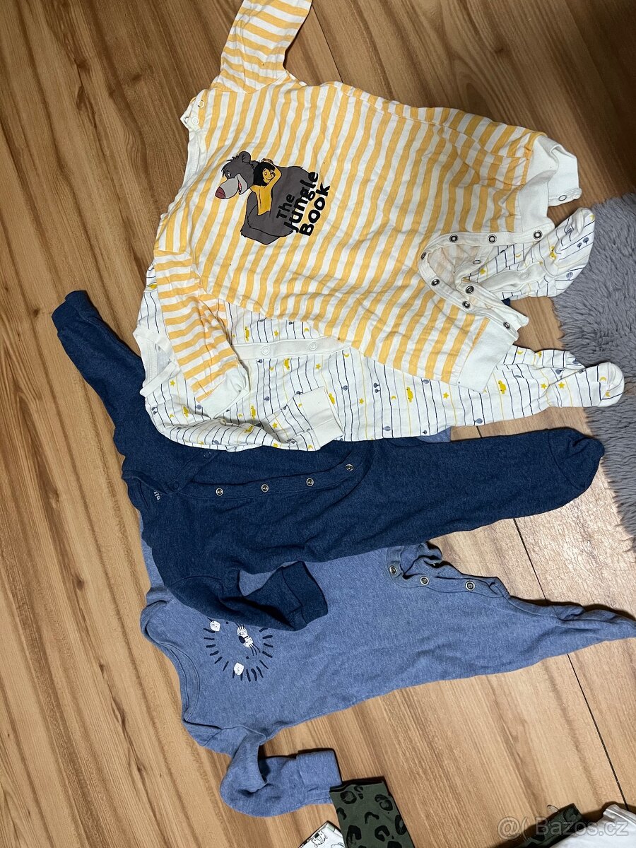 Balíček oblečení velikost 62 - 7