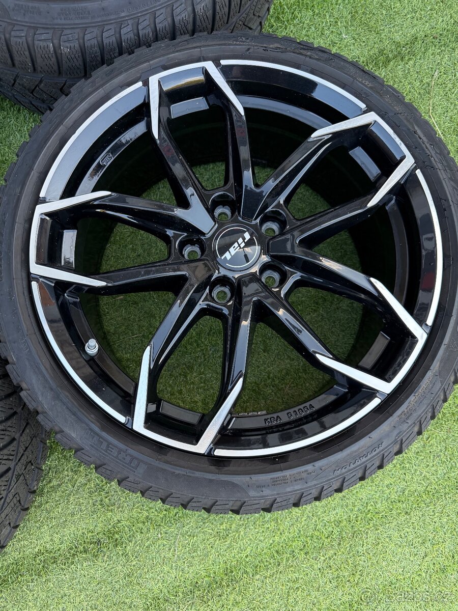 5x114,3 - 225/40 R18 - ZIMNÍ SADA PIRELLI - 7