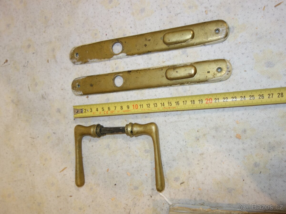 Stará mosazná klika od dveří č.2 - 7