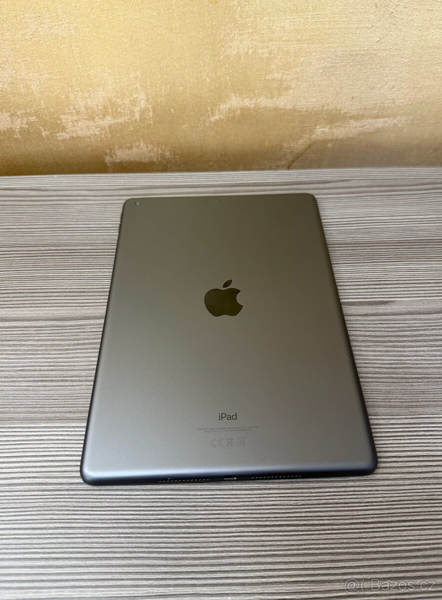 Apple iPad 7 32GB Space Gray, top stav - 7