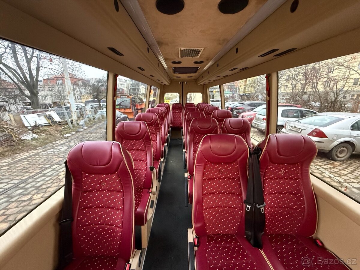 MERCEDES-BENZ SPRINTER - 7