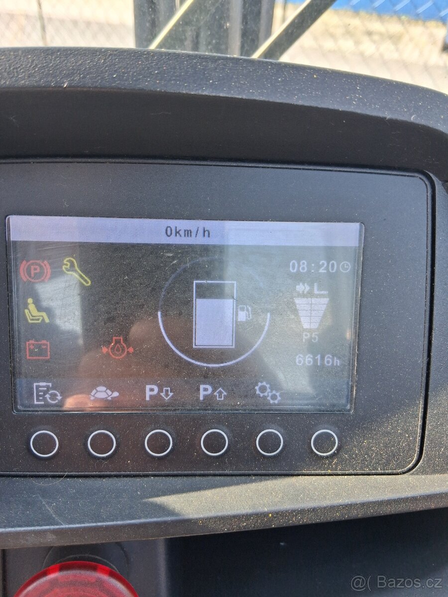 Prodám VZV Jungheinrich - 7