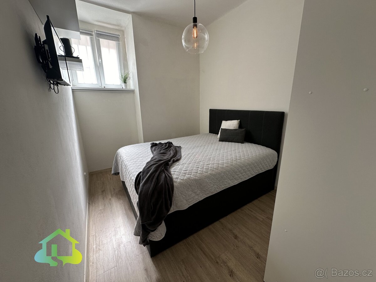 Pronájem bytu 2+kk 38 m², ulice Holandská, Praha-Vršovice. - 7