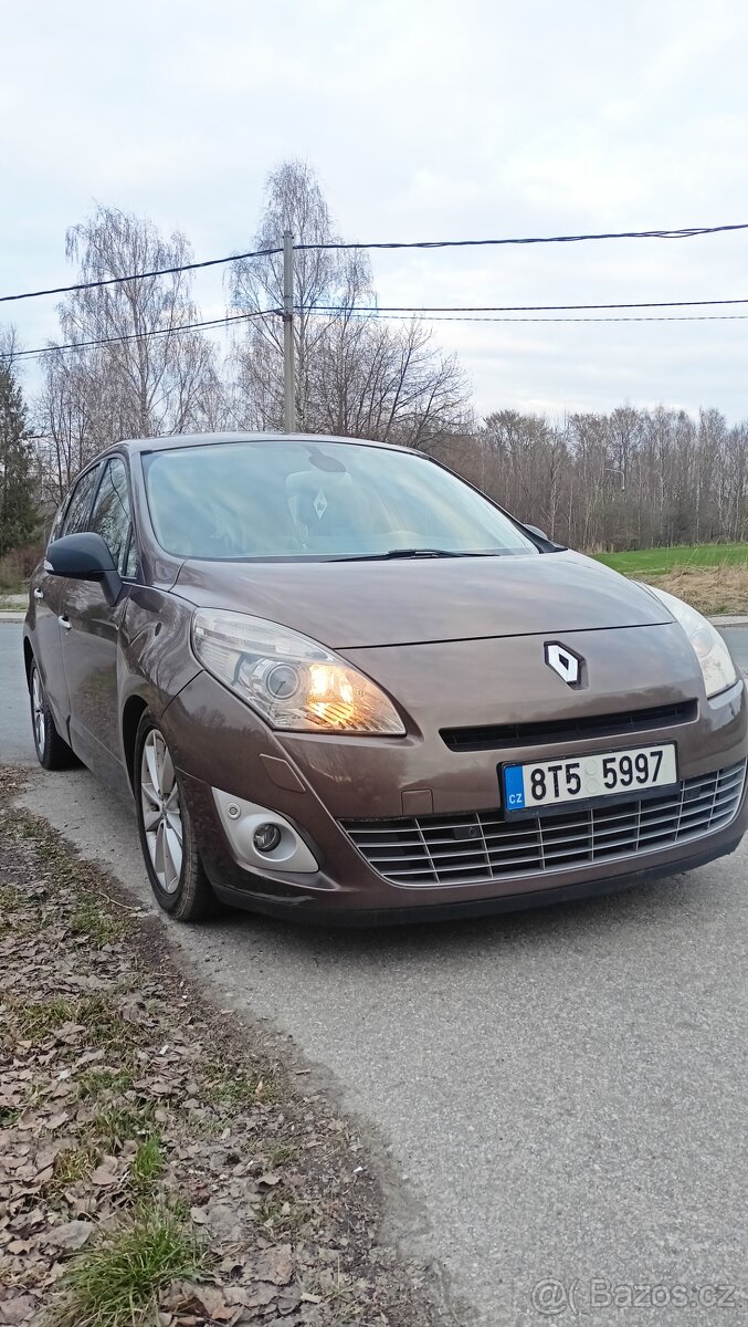 Renault Grand Scénic - 7